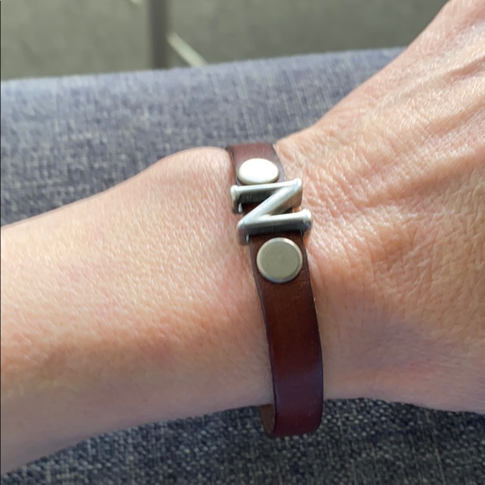 Vintage leather bracelet 6.5” initial n